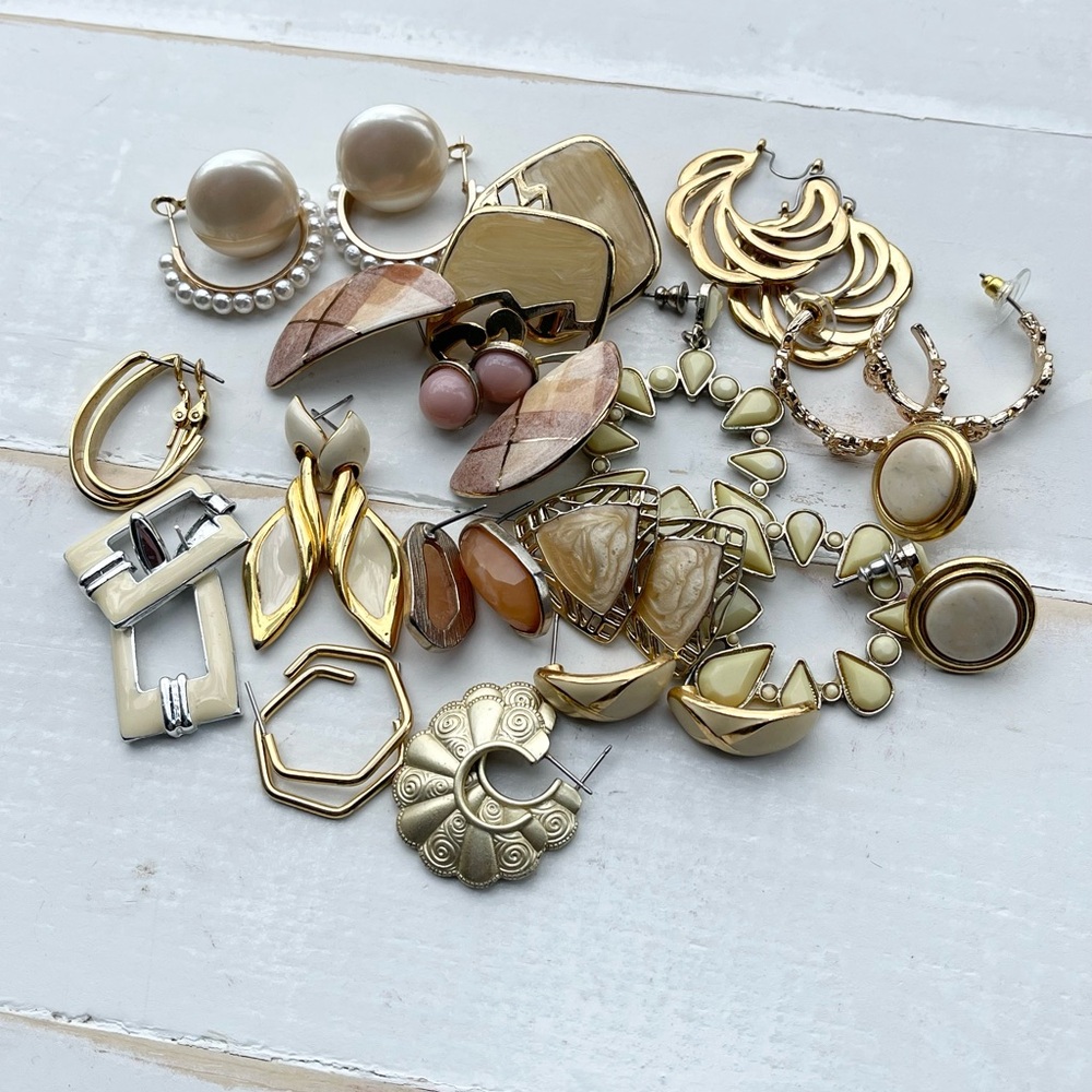 Estate Lot of Vintage to Modern Earrings, 17 pairs Clip Earrings
